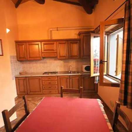 Daire I Barbini Sleeps 2 Pool Wifi Collemancio